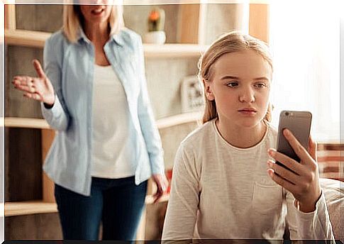 Mother arguing with her daughter on the mobile