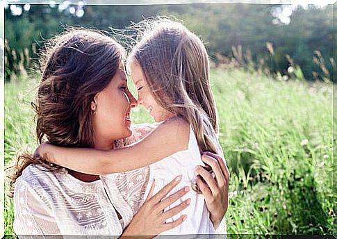 Little girl with mother